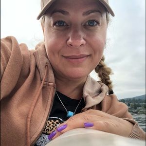 Meet your Posher, Bonnie